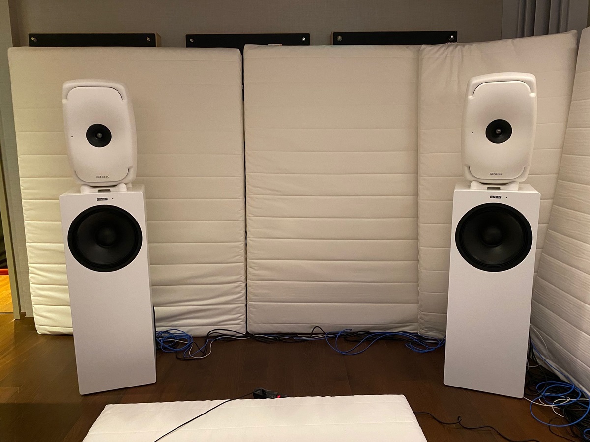 Loa kiểm &acirc;m Genelec W371A