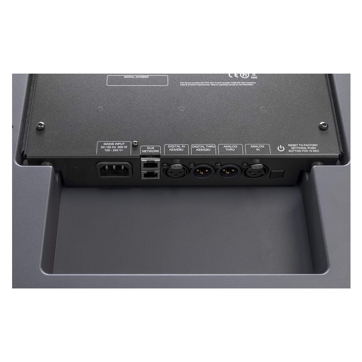 Loa kiểm âm Genelec W371A