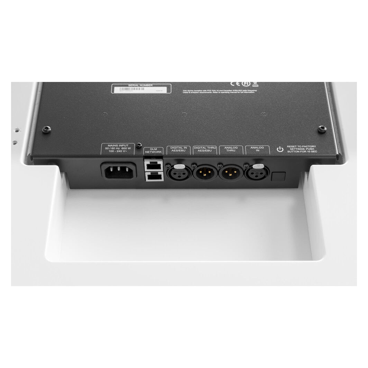 Loa kiểm âm Genelec W371A