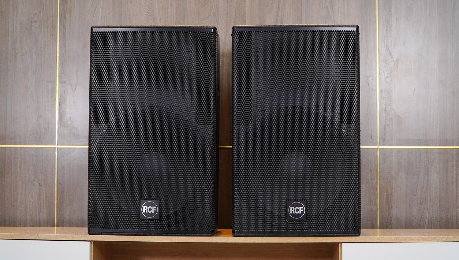 Loa RCF C 5215 W MK3