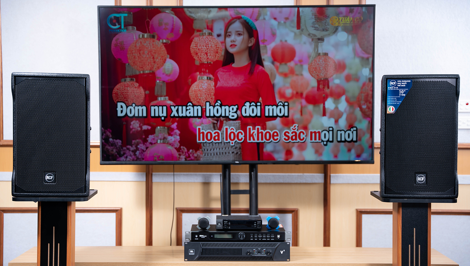 Loa RCF Emax 3110 MKII