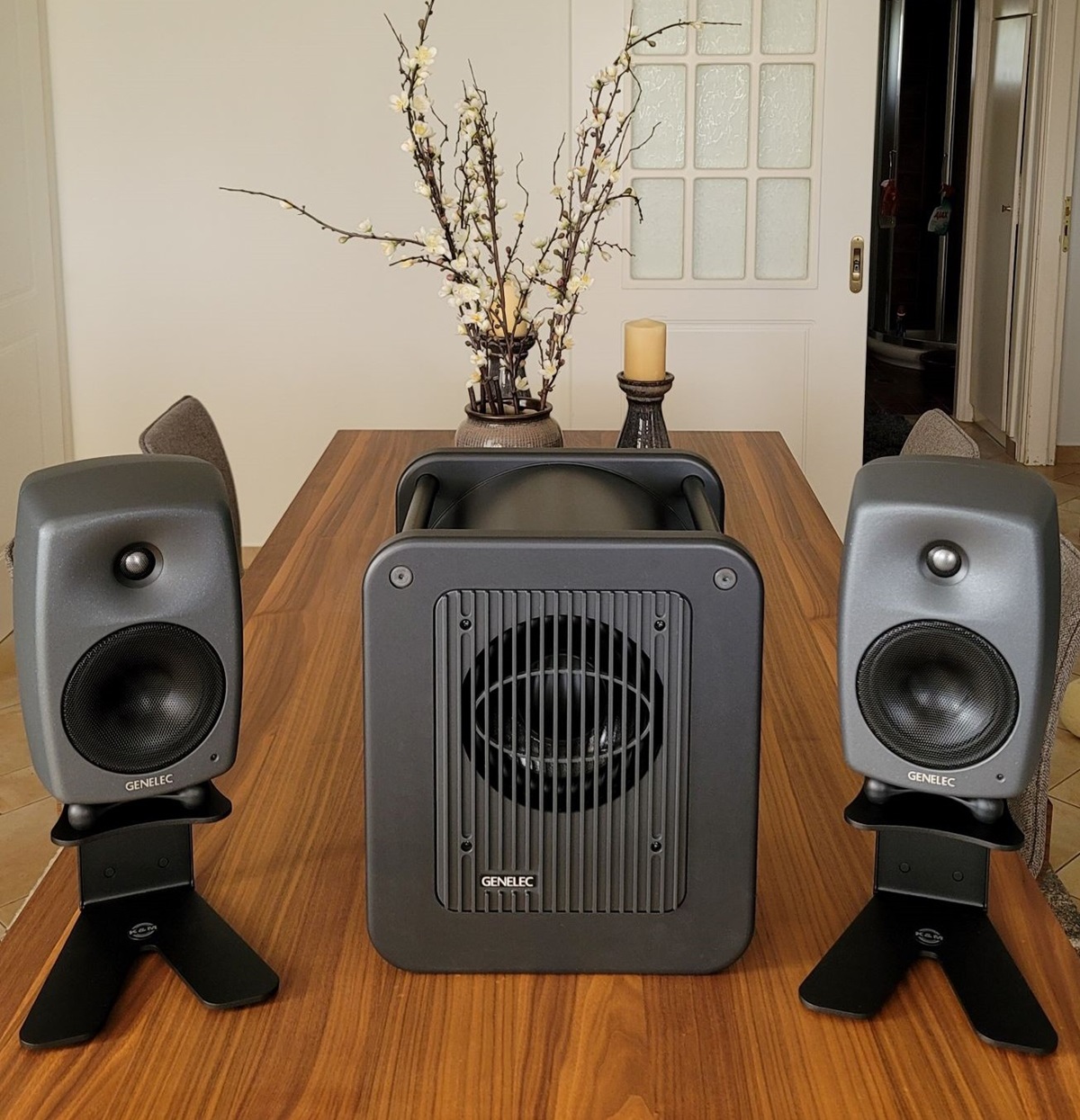 Loa sub kiểm &acirc;m Genelec 7350A