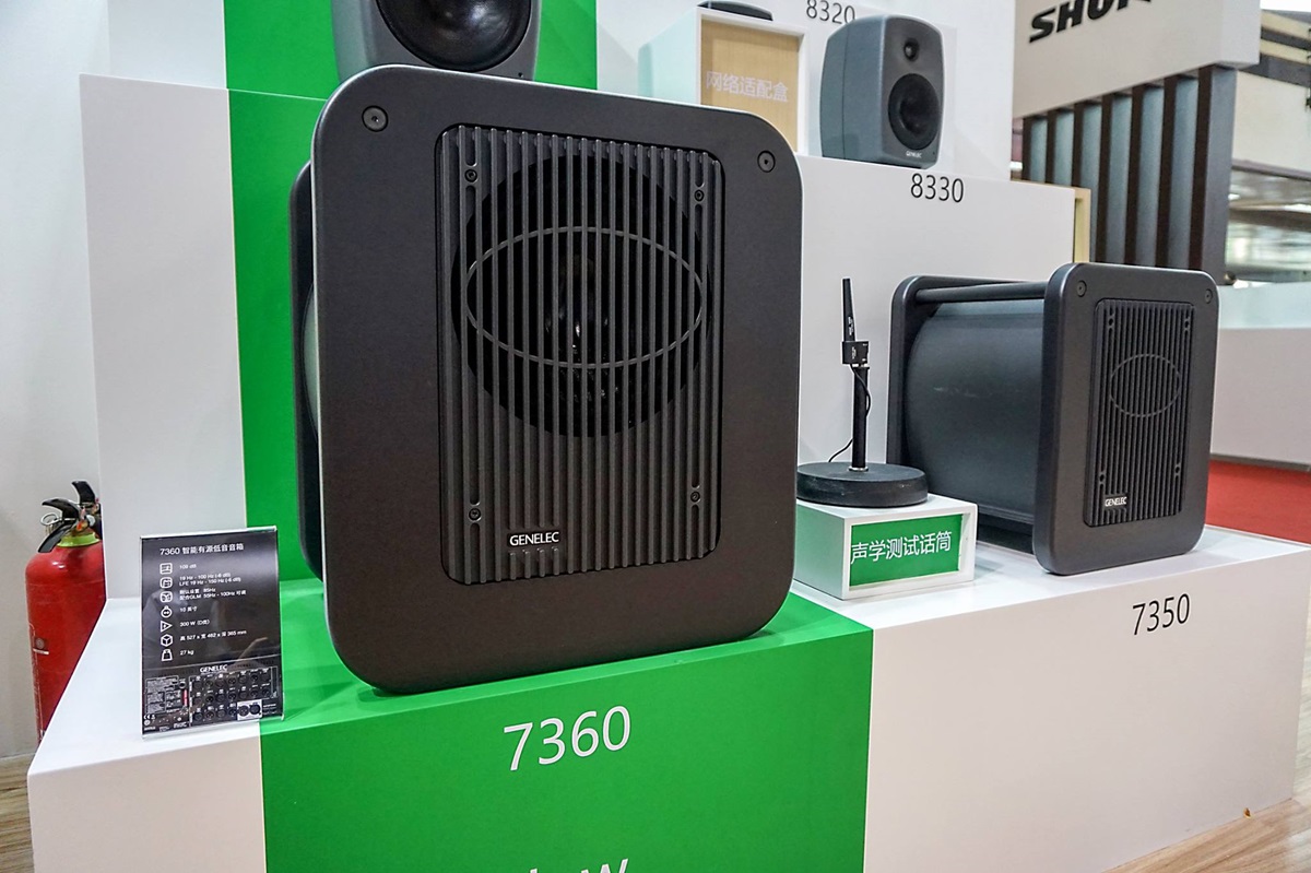 Loa sub kiểm &acirc;m Genelec 7360A