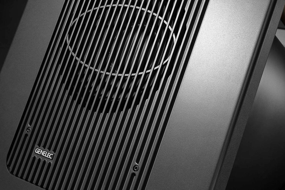 Loa sub kiểm &acirc;m Genelec 7370A