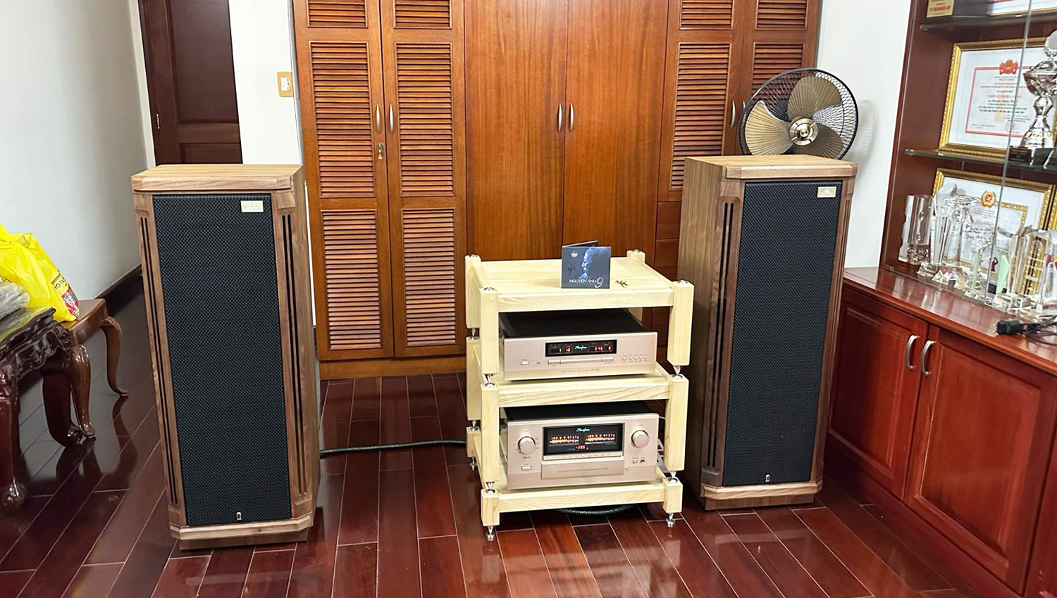 Loa Tannoy Kensington GR