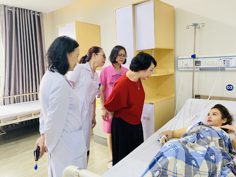 Lợi &Iacute;ch Của Hệ Thống &Acirc;m Thanh Th&ocirc;ng B&aacute;o Bệnh Viện