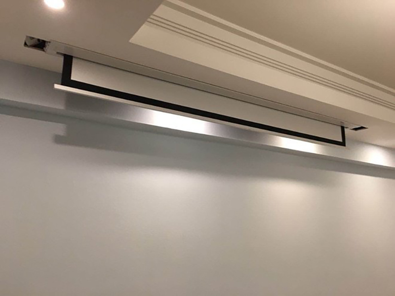Màn chiếu điện Tab Tension CM-1339EST 133 inch
