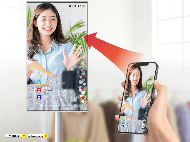 Minh họa chia sẻ hình ảnh điện thoại lên màn hình Himedia Home M27