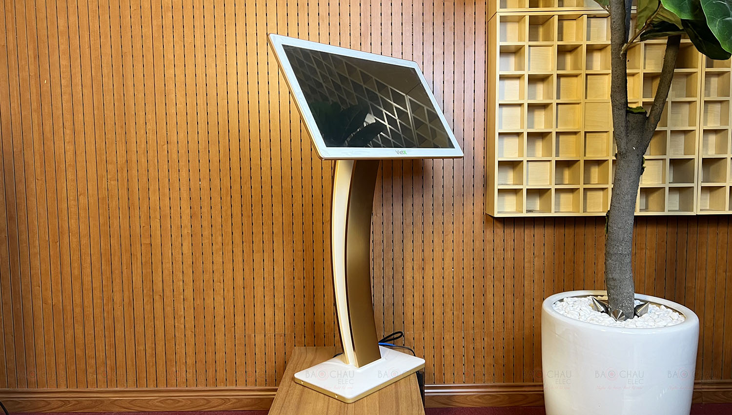 Màn Hình Cảm Ứng Việt KTV 21 Inch