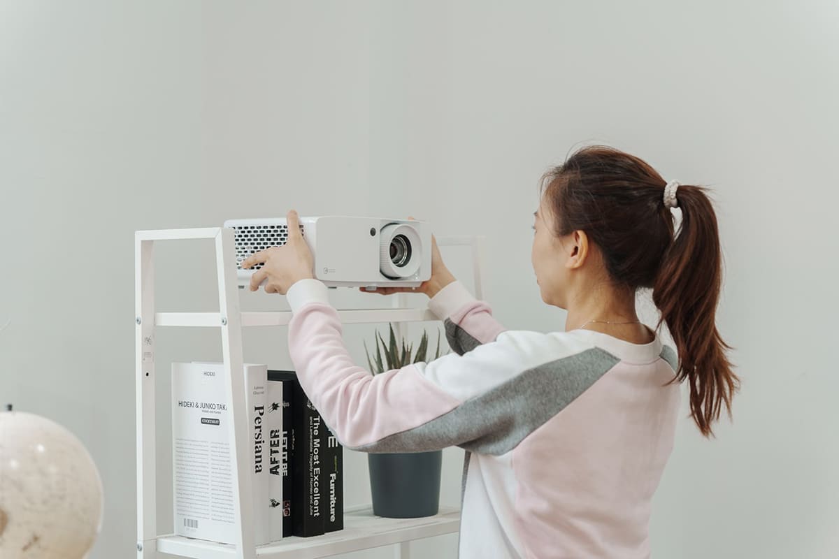 Máy chiếu Optoma Wave 130RK