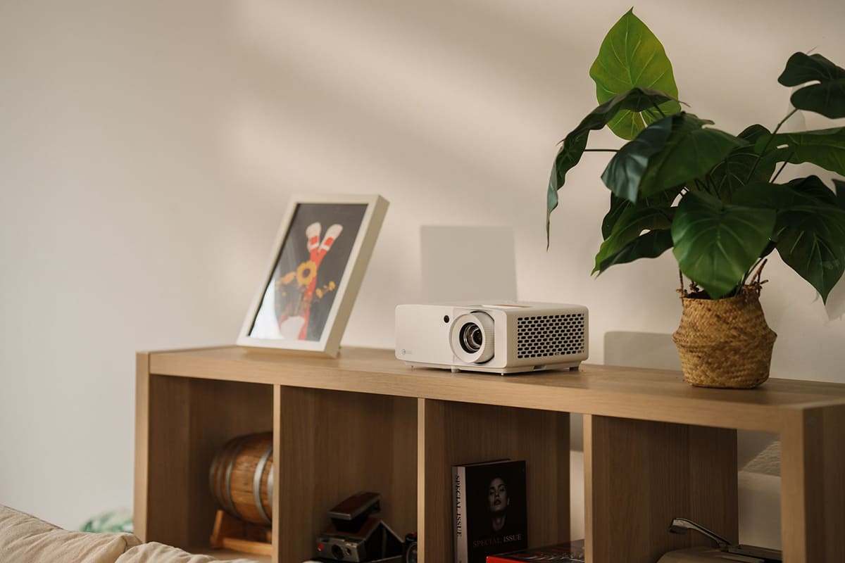 Máy chiếu Optoma Wave 130RK