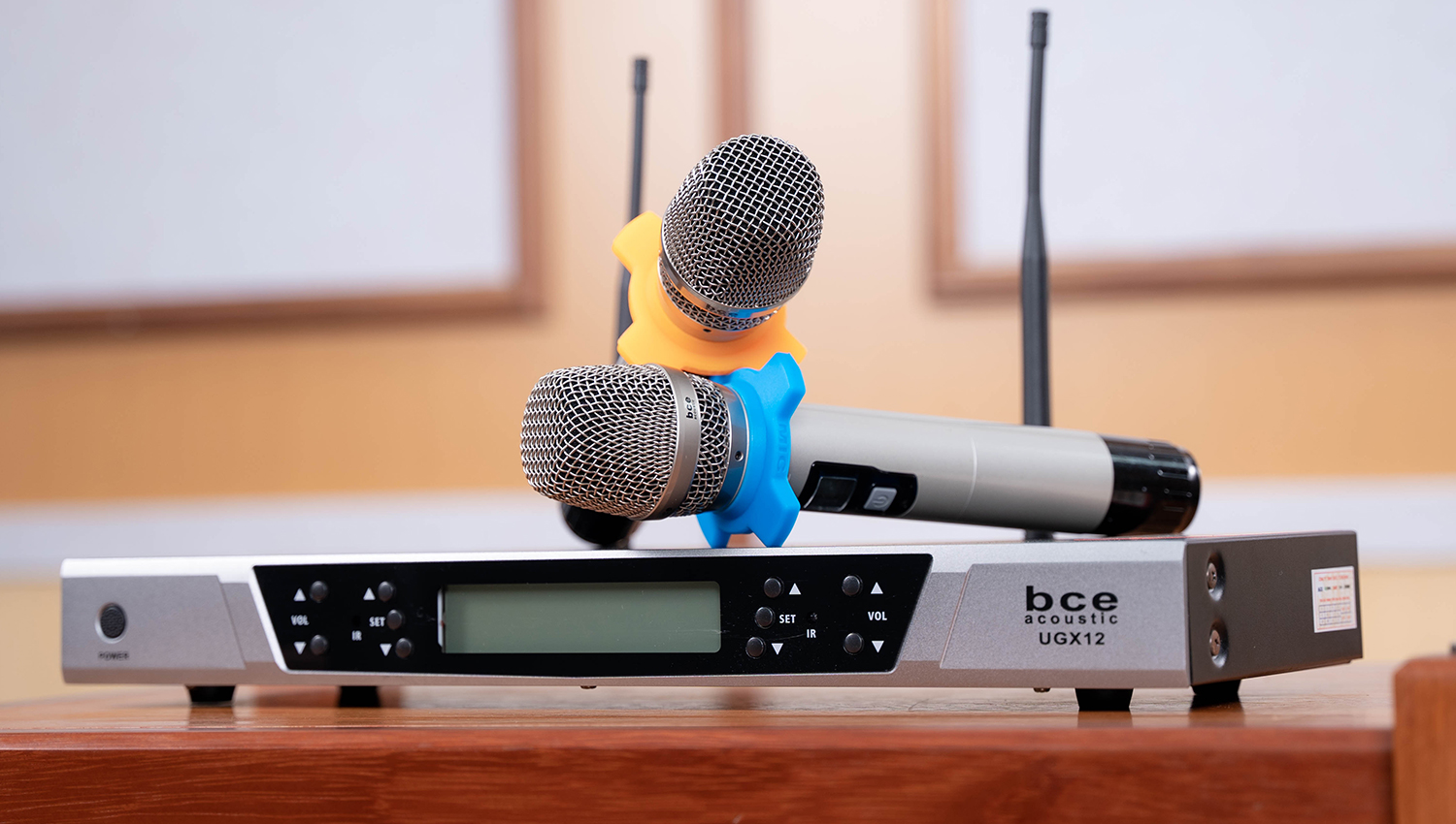 Micro không dây BCE UGX12