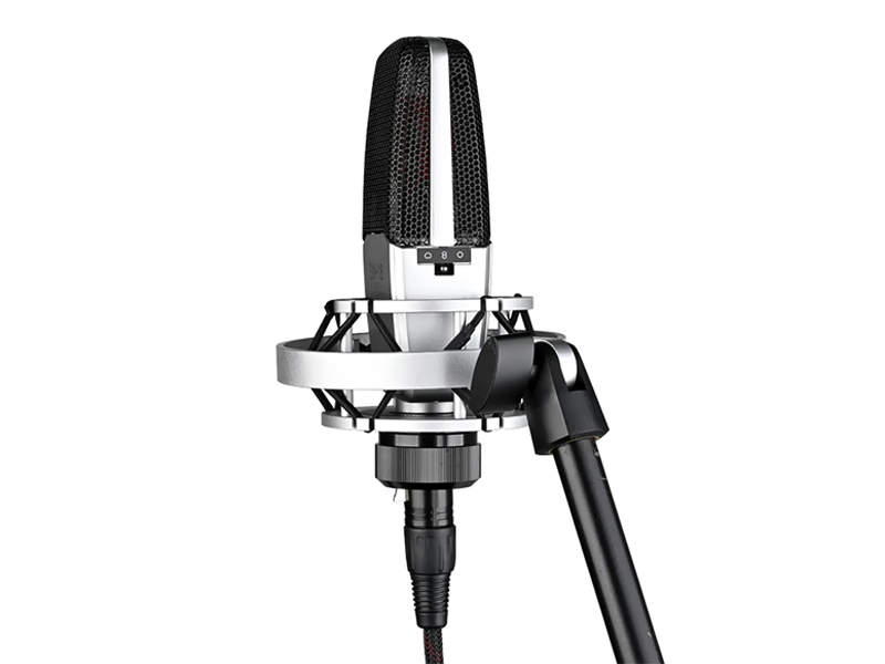 Micro thu &acirc;m Takstar SM-18 PRO