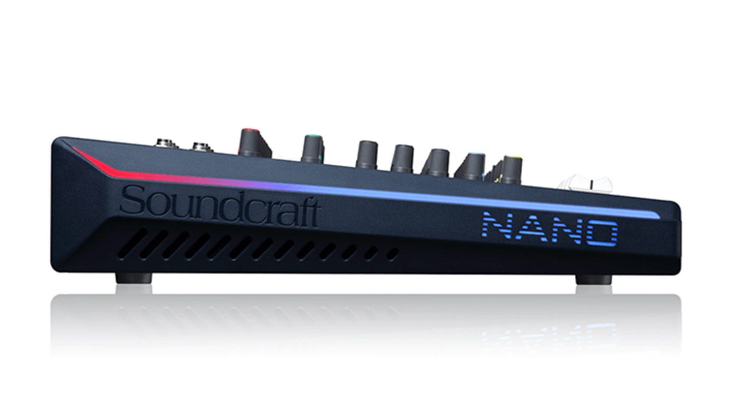 Mixer analog SOUNDCRAFT NANO M12BT mặt nghiêng