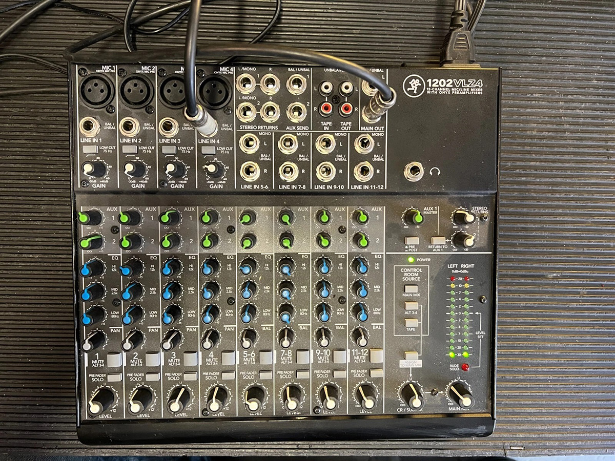 Mixer Mackie 1202 VLZ4