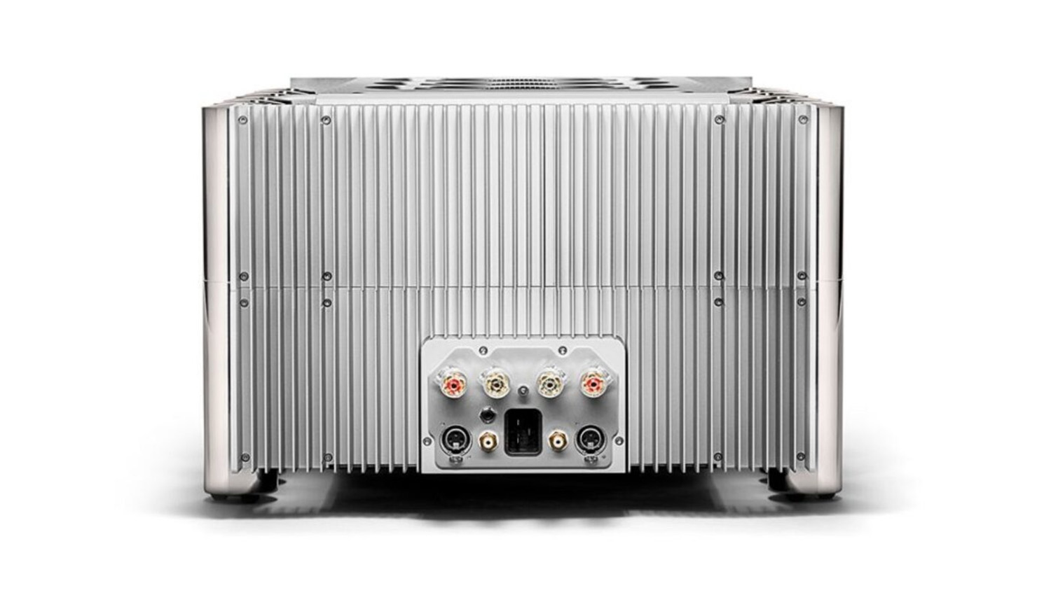 Mặt sau Power Amply Chord Ultima