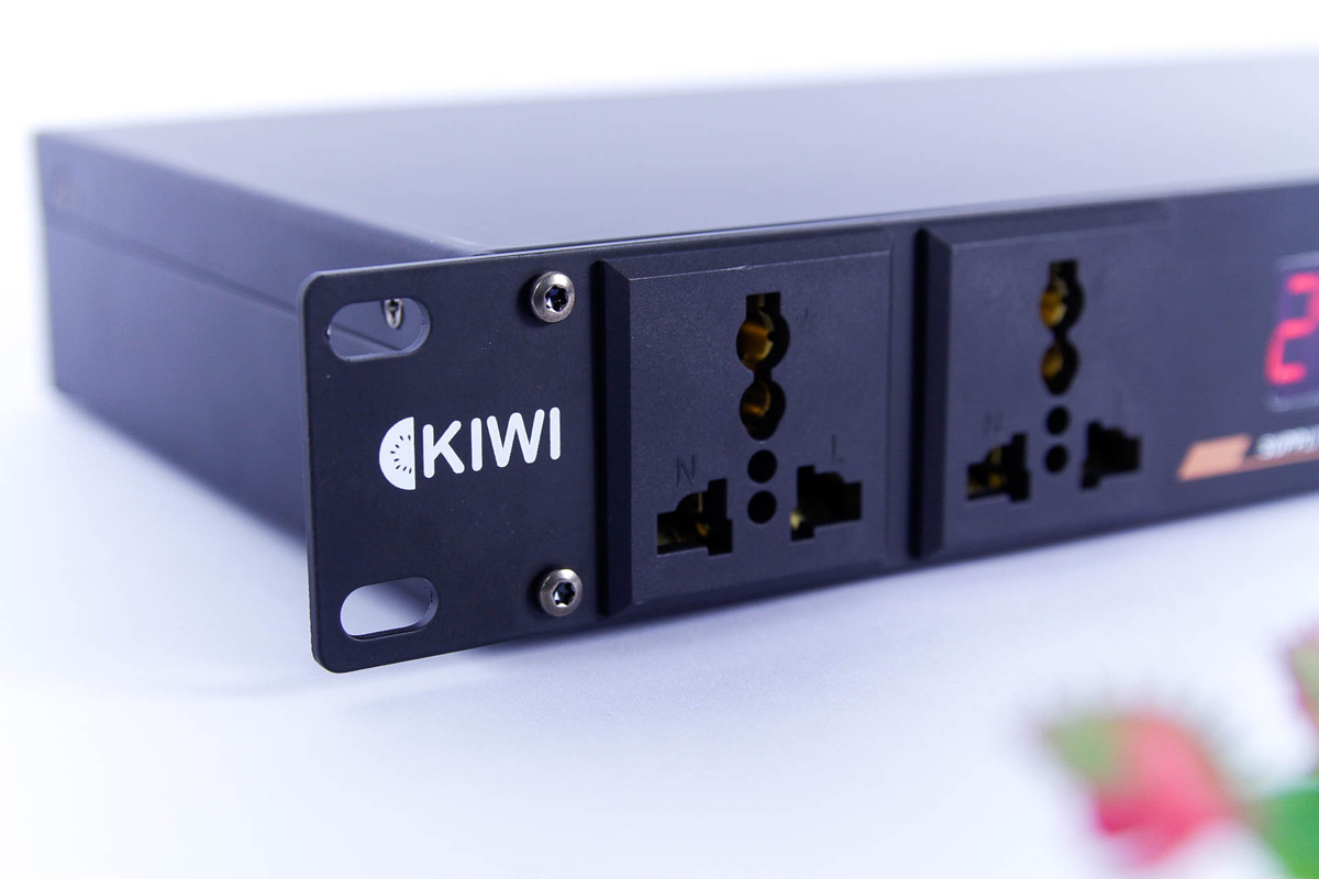 Quản l&yacute; nguồn điện Kiwi S803A
