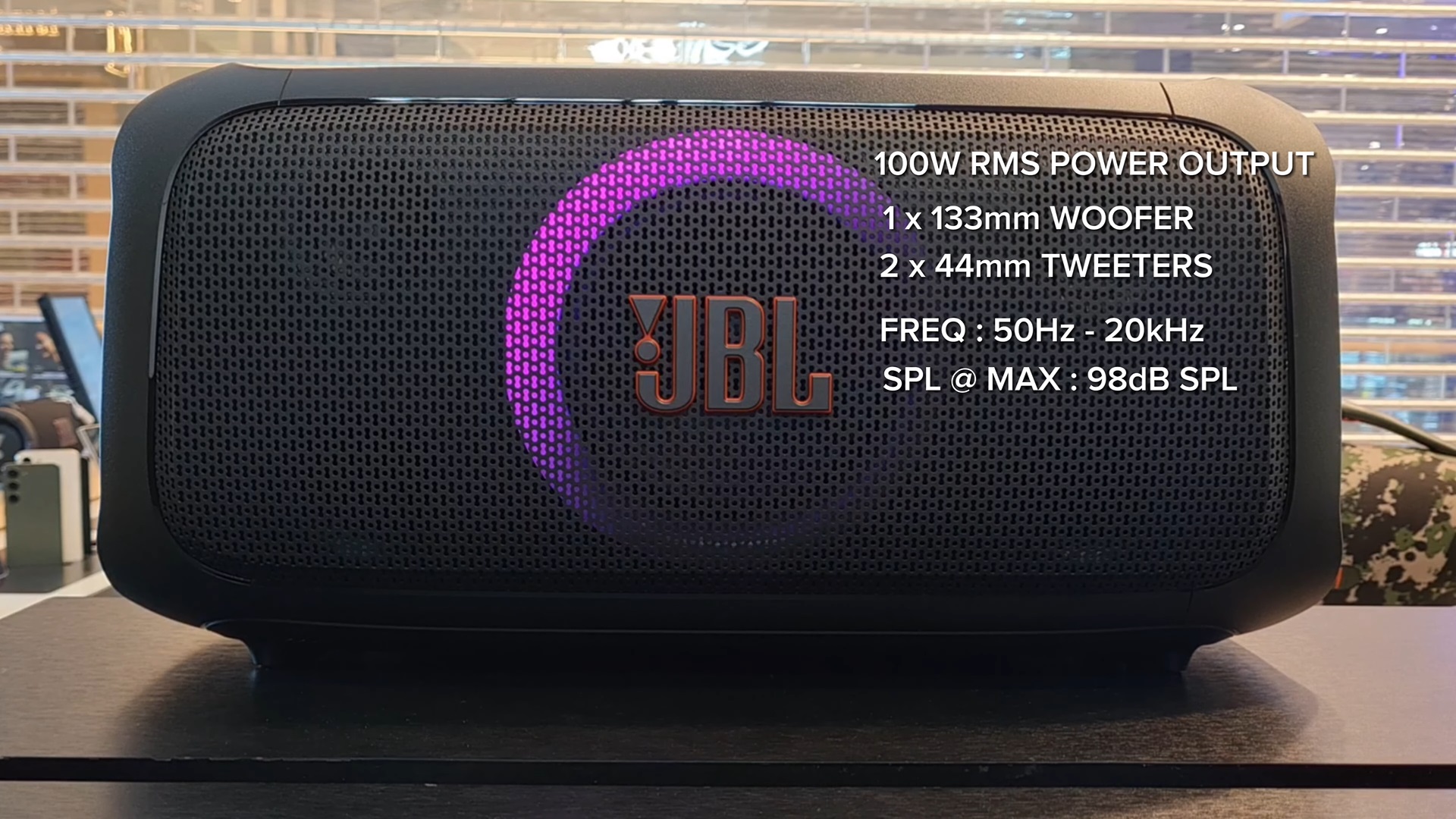 Ra Mắt JBL Partybox On The Go Essential: C&oacute; đ&aacute;ng để đầu tư