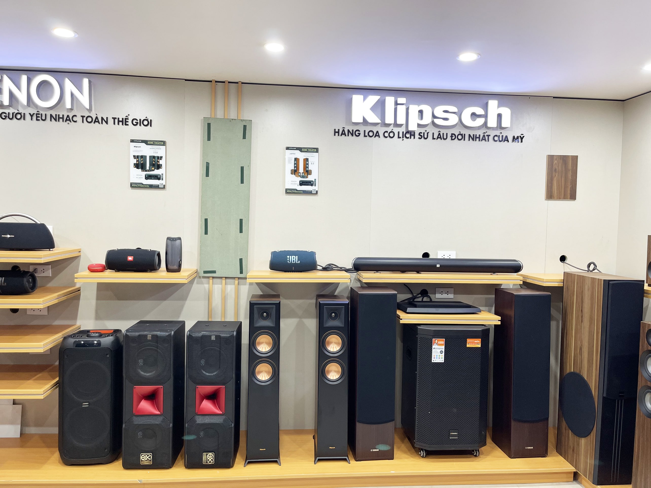 Giới thiệu Showroom &Acirc;m thanh Bảo Ch&acirc;u Elec Hải Ph&ograve;ng