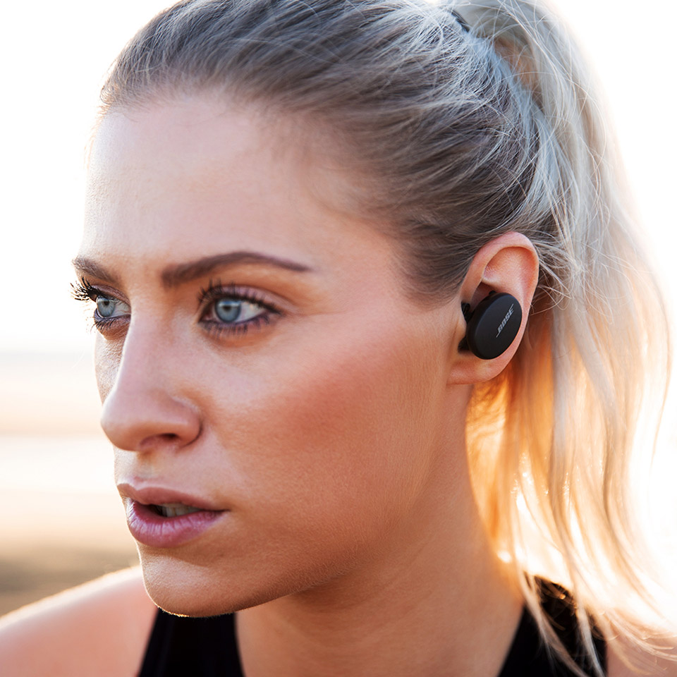 Tai Nghe Không Dây Bose Sport Earbuds thực tế màu đen