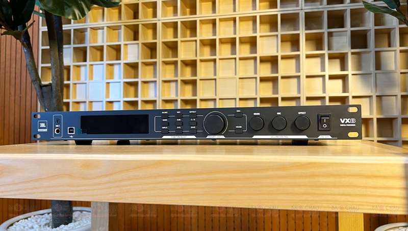 Vang Số JBL VX8