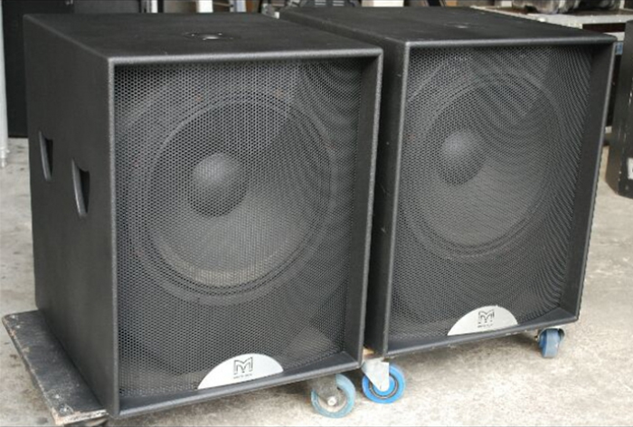 Loa sub Martin S18 chính hãng có bánh xe di chuyển tiện lợi