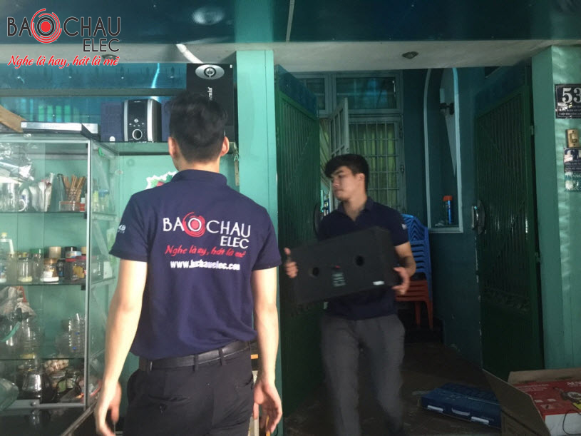 Dan-karaoke-gia-dinh-cho-bo-hoang-rapper-anh-28