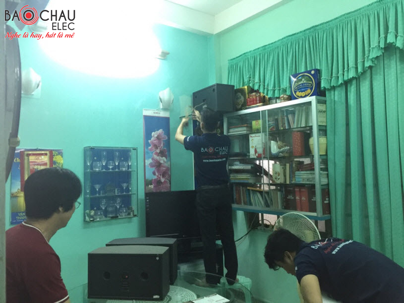 Dan-karaoke-gia-dinh-cho-bo-hoang-rapper-anh-9