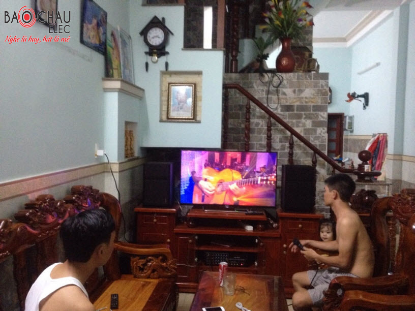 dan-karaoke-cho-gia-dinh-anh-phong-anh-3 dan-karaoke-cho-gia-dinh-anh-phong-anh-3