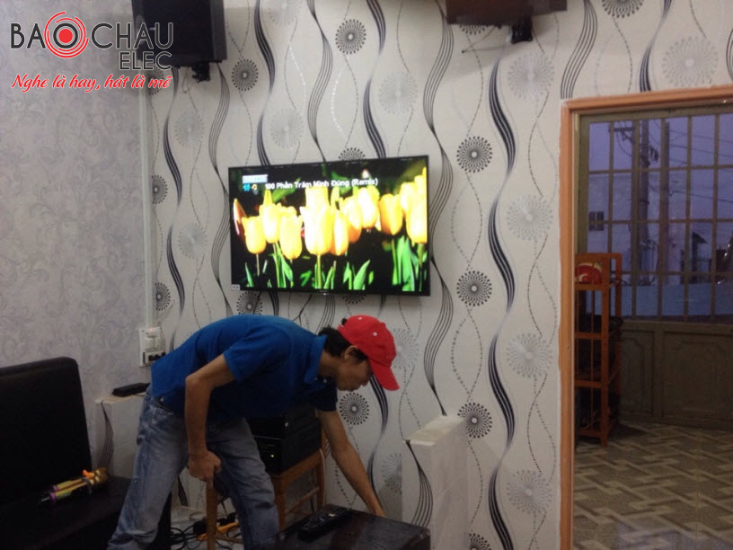 dan-karaoke-gia-dinh-tai-quan-hooc-mon-hinh-5