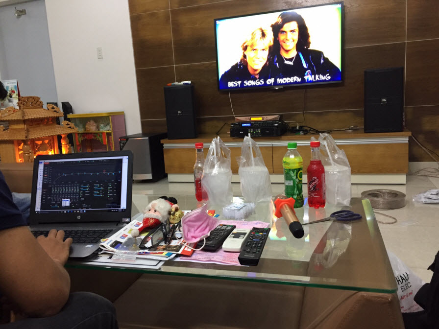 dan-karaoke-gia-dinh-anh-mung-tai-binh-duong-h23 dan-karaoke-gia-dinh-anh-mung-tai-binh-duong-h23