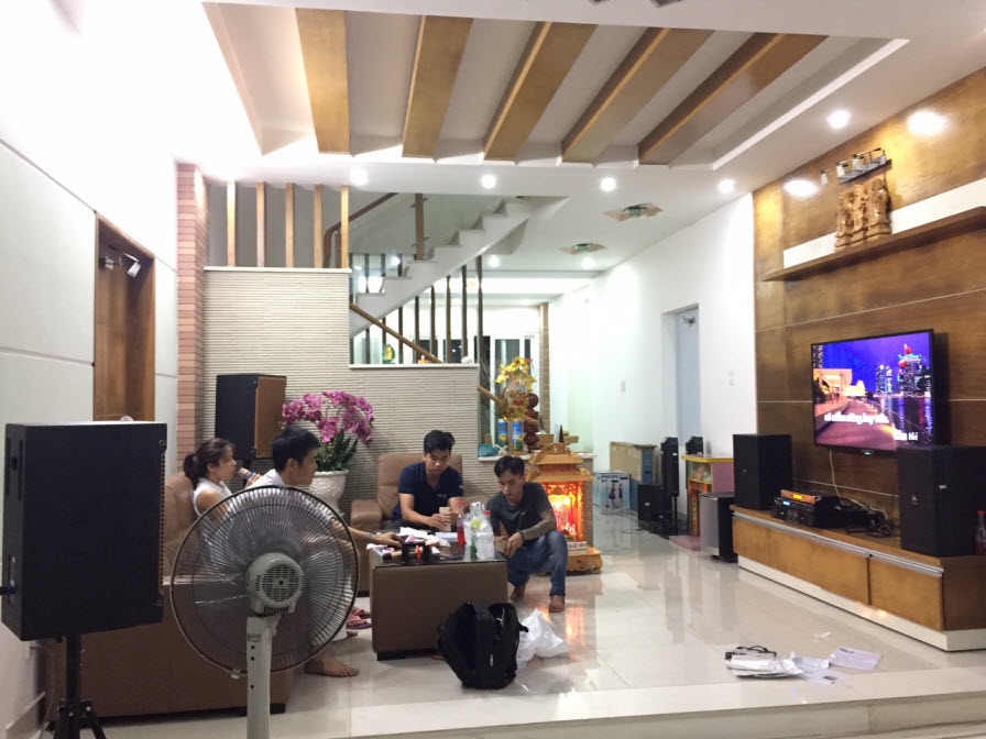 dan-karaoke-gia-dinh-anh-mung-tai-binh-duong-h28 dan-karaoke-gia-dinh-anh-mung-tai-binh-duong-h28