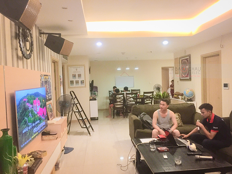 dan karaoke gia dinh cao cap cua anh Nguyen tai khuat duy tien h3