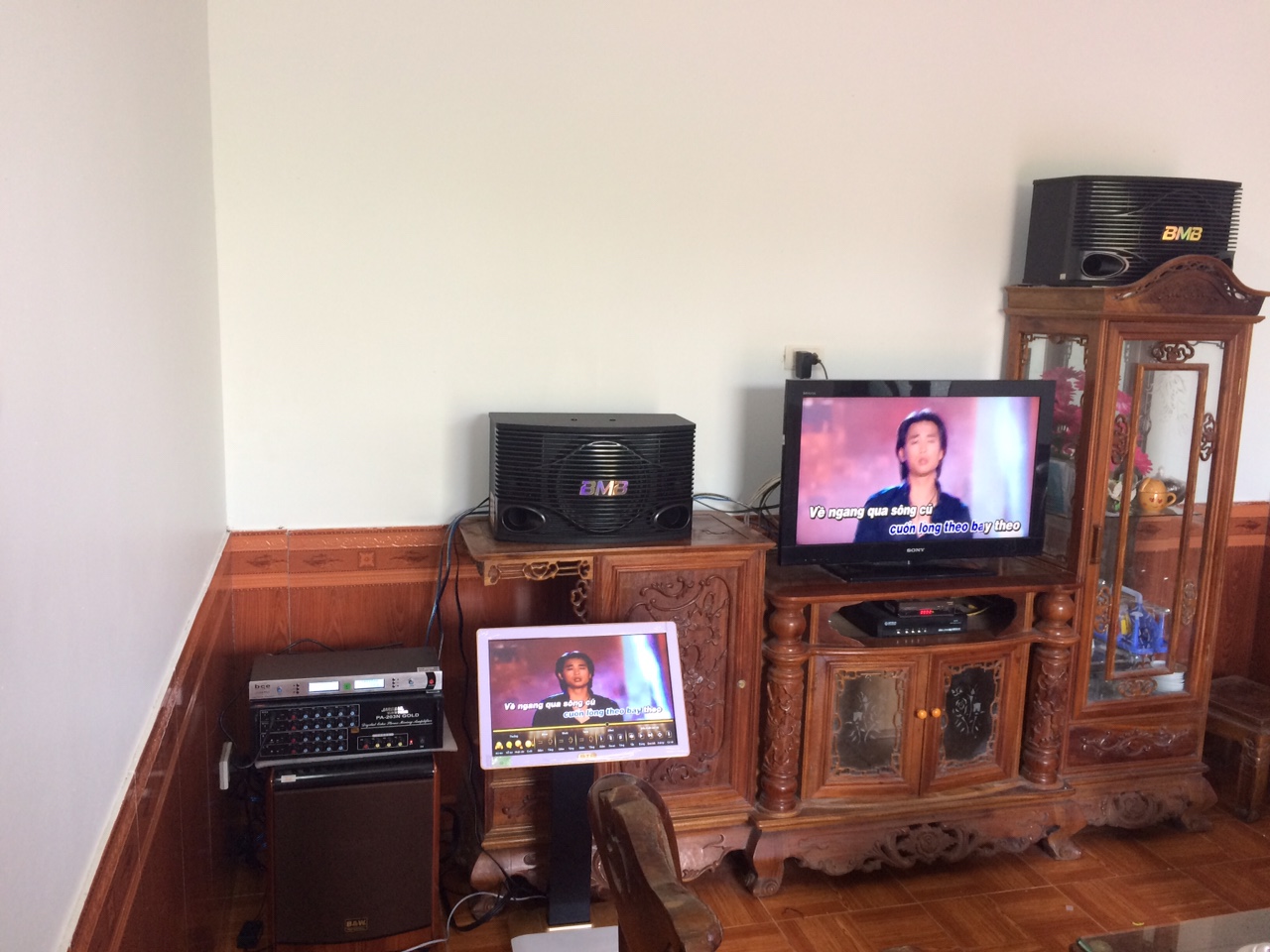 dan-karaoke-gia-dinh-tai-luc-nam-bac-giang-h8 dan-karaoke-gia-dinh-tai-luc-nam-bac-giang-h8