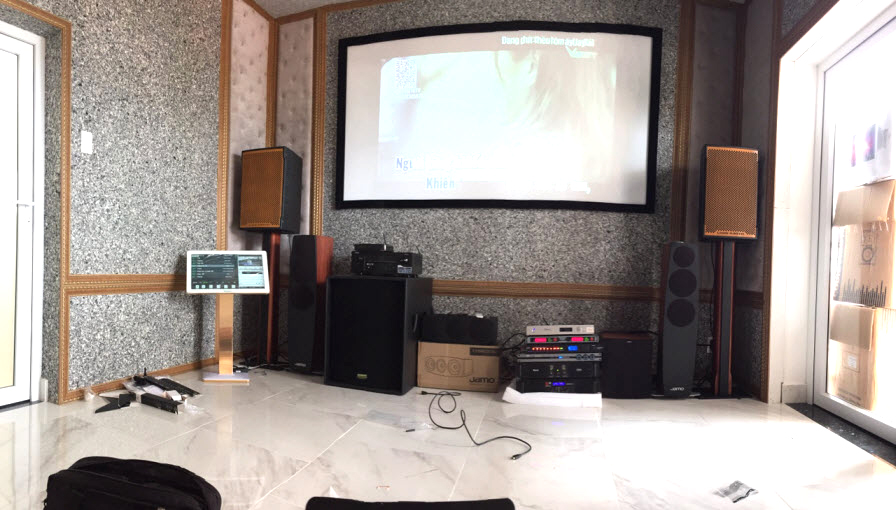 Dan karaoke gia dinh tai quan 2 h5