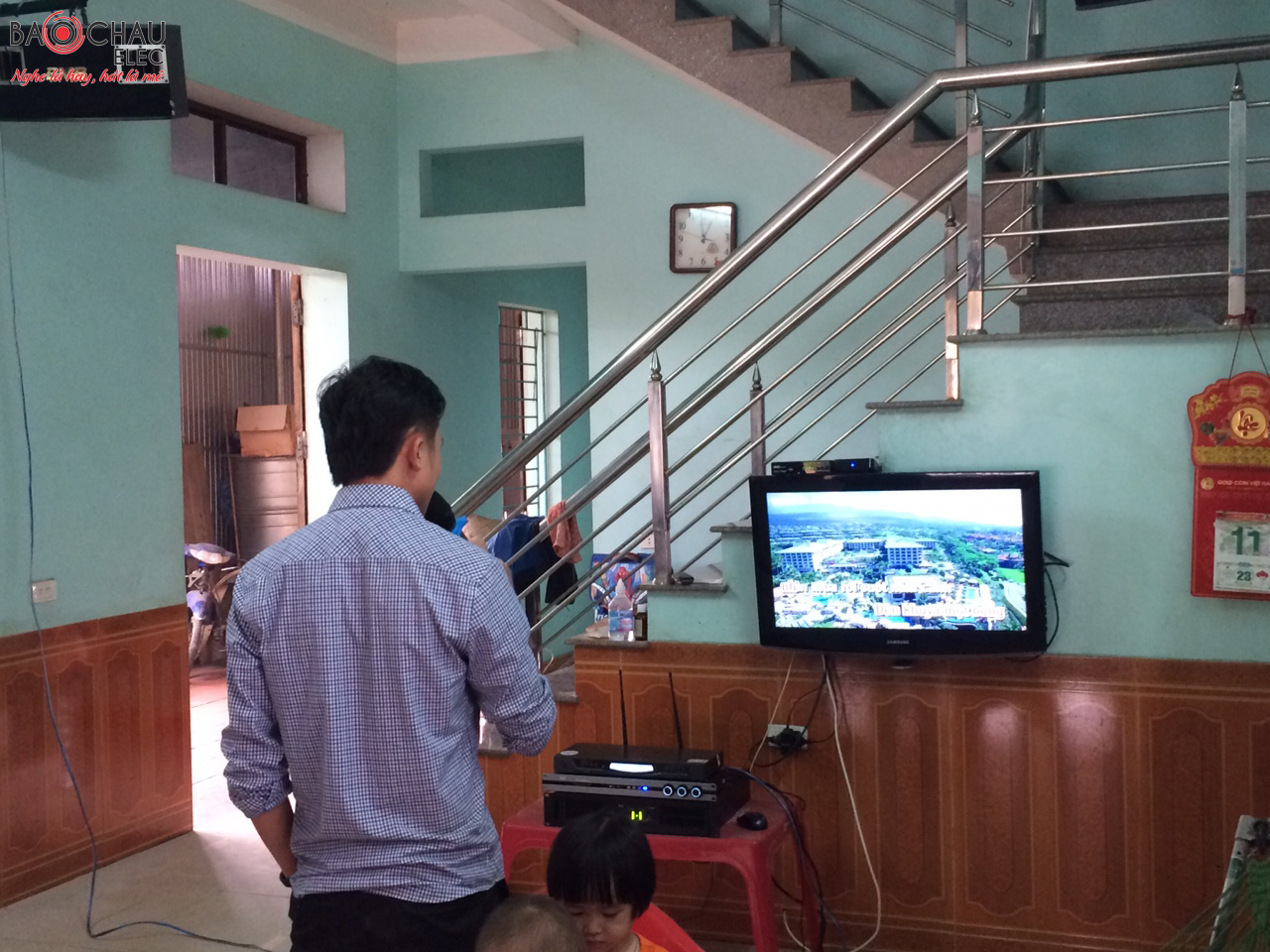dan-karaoke-gia-dinh-tai-viet-yen-bac-giang-h5