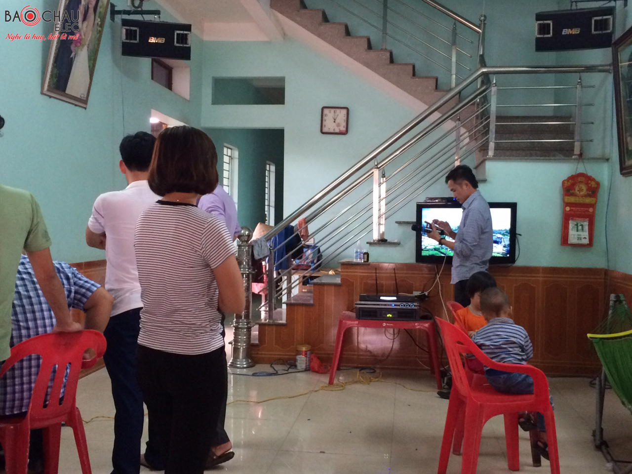 dan-karaoke-gia-dinh-tai-viet-yen-bac-giang-h8