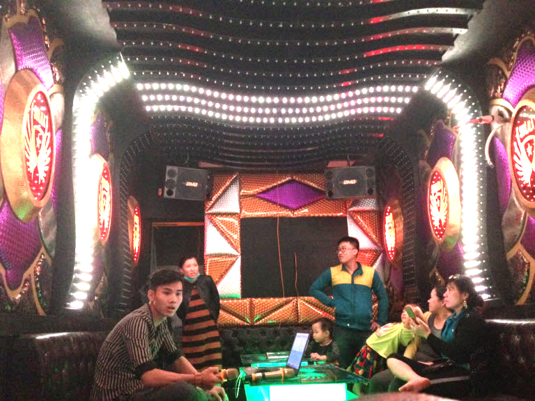 lap-dat-6-phong-hat-karaoke-tai-binh-dinh-h11