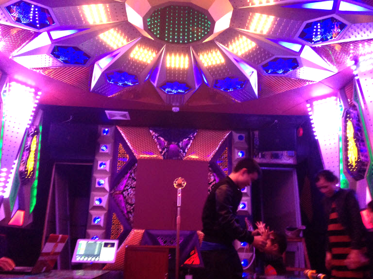 lap-dat-6-phong-hat-karaoke-tai-binh-dinh-h17