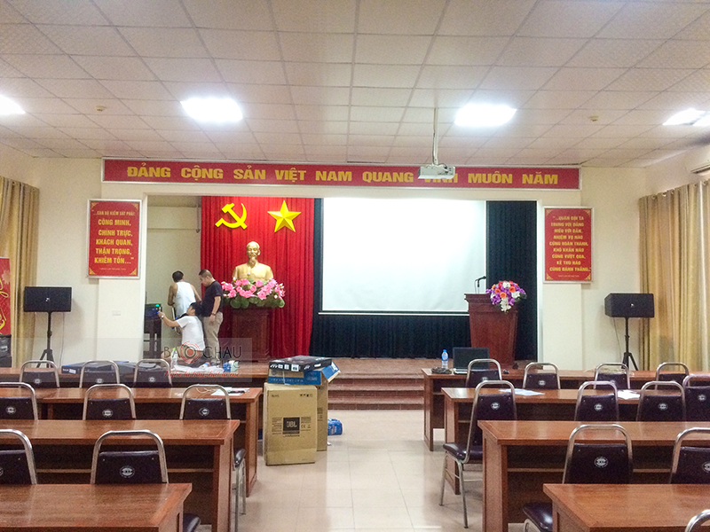 dan am thanh hoi truong nho h5
