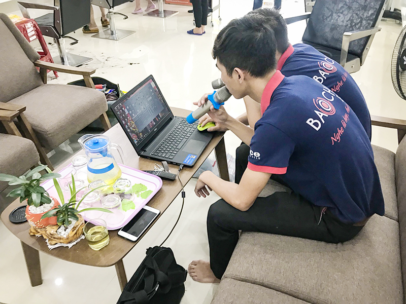 dan karaoke cao cap cua anh thuong tai cam le h4