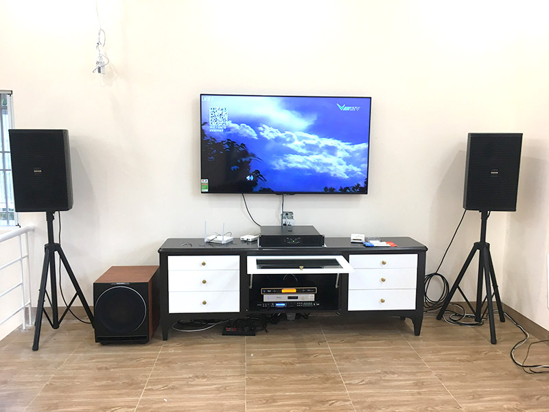 D&agrave;n karaoke gia đ&igrave;nh sử dụng Loa Domus DP 6120
