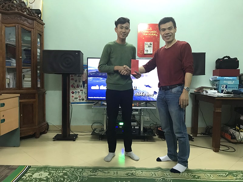 dan karaoke gia dinh chi huong o dong anh h4-min dan karaoke gia dinh chi huong o dong anh h4-min