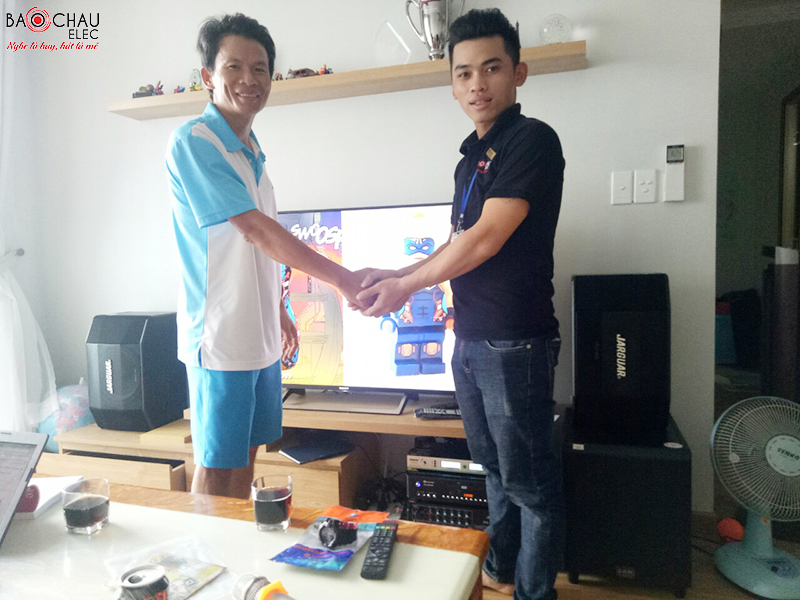 Dan karaoke gia dinh tam trung tai chung cu melodi h10 Dan karaoke gia dinh tam trung tai chung cu melodi h10