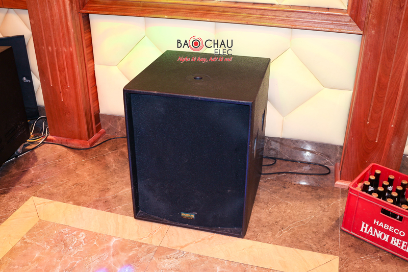 Karaoke chuyen nghiep cua quan karaoke Paris h11