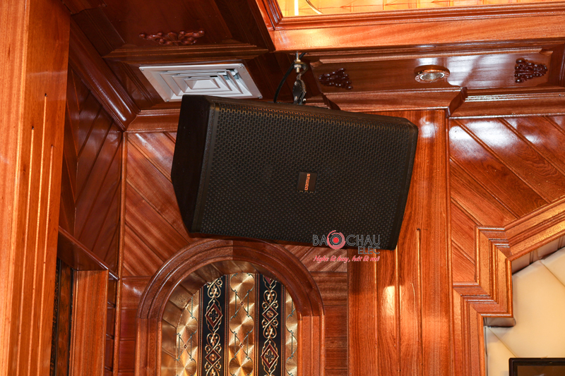 Karaoke chuyen nghiep cua quan karaoke Paris h9
