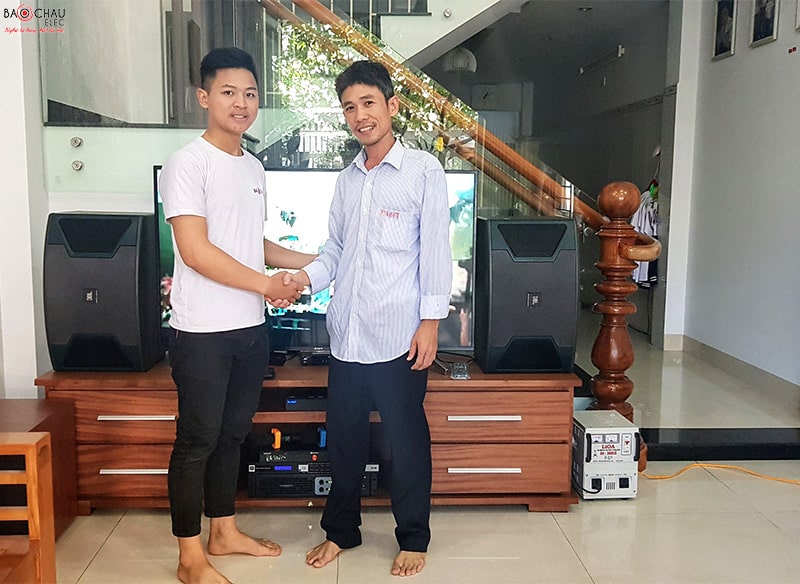dan karaoke gia dinh anh tung tai da nang h7-min dan karaoke gia dinh anh tung tai da nang h7-min