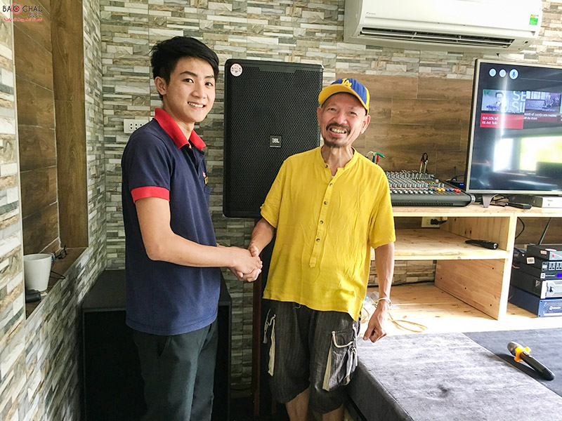 dan karaoke vip cua gia dinh chu dat tai soc son hn h6 dan karaoke vip cua gia dinh chu dat tai soc son hn h6